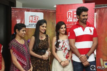 Maine Pyar Kiya Movie Team at Red FM